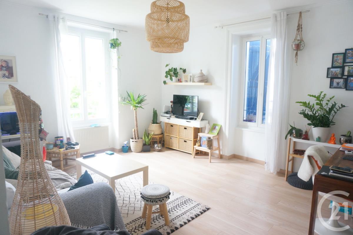 Appartement F3 à louer - 3 pièces - 67,0 m2 - HENDAYE - 64 - AQUITAINE