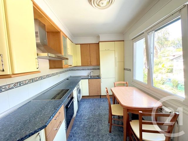 Afficher la photo en grand Appartement F5 à vendre - 5 pièces - 110.0 m2 - HENDAYE - 64 - AQUITAINE - Century 21 Maïtena Immobilier