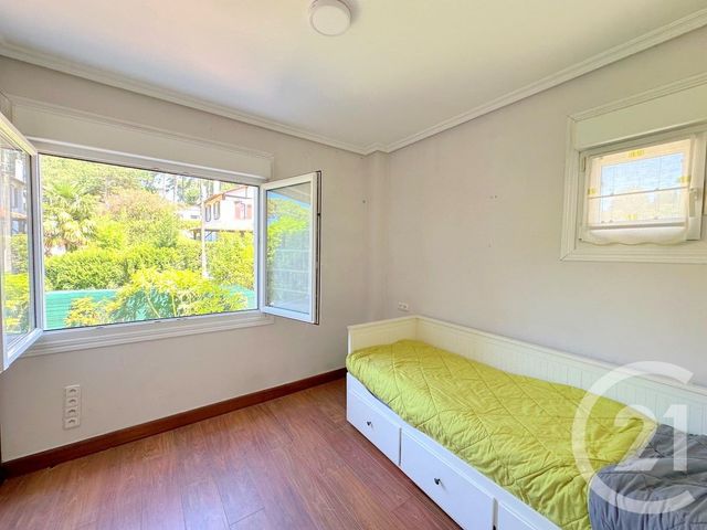 Afficher la photo en grand Appartement F5 à vendre - 5 pièces - 110.0 m2 - HENDAYE - 64 - AQUITAINE - Century 21 Maïtena Immobilier