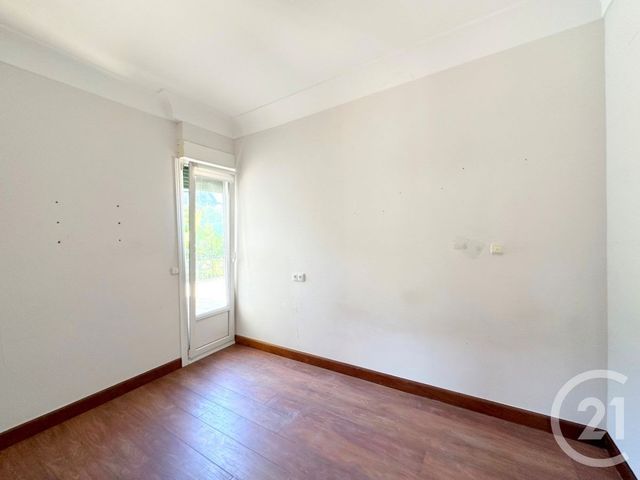 Afficher la photo en grand Appartement F5 à vendre - 5 pièces - 110.0 m2 - HENDAYE - 64 - AQUITAINE - Century 21 Maïtena Immobilier