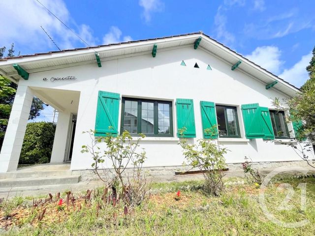 maison à vendre - 4 pièces - 78.0 m2 - HENDAYE - 64 - AQUITAINE - Century 21 Maïtena Immobilier maison à vendre - 4 pièces - 78.0 m2 - HENDAYE - 64 - AQUITAINE - Century 21 Maïtena Immobilier