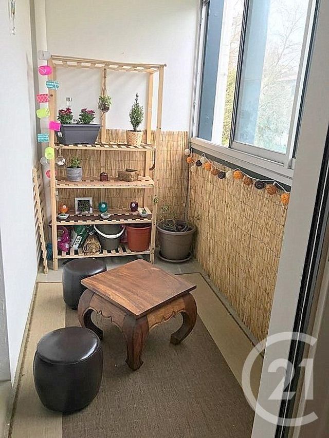 Appartement F2 à vendre - 2 pièces - 46.68 m2 - HENDAYE - 64 - AQUITAINE - Century 21 Maïtena Immobilier Appartement F2 à vendre - 2 pièces - 46.68 m2 - HENDAYE - 64 - AQUITAINE - Century 21 Maïtena Immobilier
