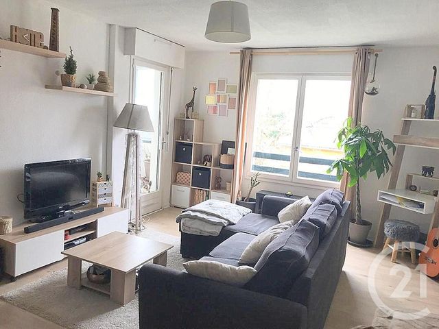 Appartement F2 à vendre - 2 pièces - 46.68 m2 - HENDAYE - 64 - AQUITAINE - Century 21 Maïtena Immobilier Appartement F2 à vendre - 2 pièces - 46.68 m2 - HENDAYE - 64 - AQUITAINE - Century 21 Maïtena Immobilier
