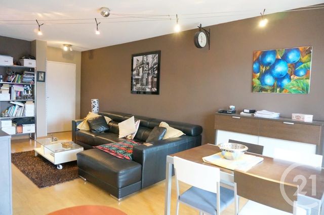 Appartement F2 à louer - 2 pièces - 42.0 m2 - HENDAYE - 64 - AQUITAINE - Century 21 Maïtena Immobilier Appartement F2 à louer - 2 pièces - 42.0 m2 - HENDAYE - 64 - AQUITAINE - Century 21 Maïtena Immobilier