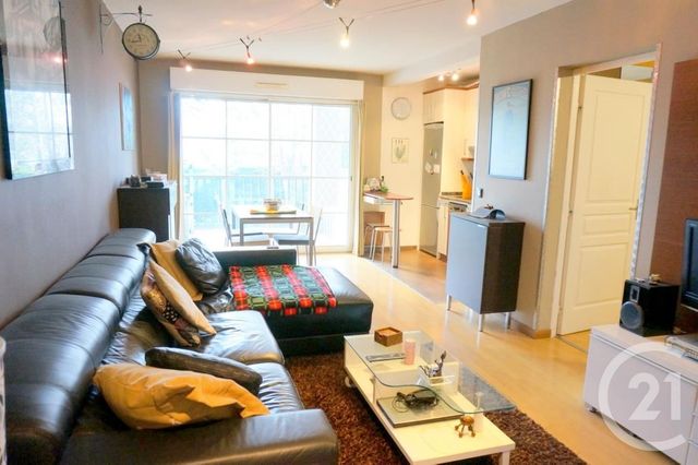 Appartement F2 à louer - 2 pièces - 42.0 m2 - HENDAYE - 64 - AQUITAINE - Century 21 Maïtena Immobilier Appartement F2 à louer - 2 pièces - 42.0 m2 - HENDAYE - 64 - AQUITAINE - Century 21 Maïtena Immobilier