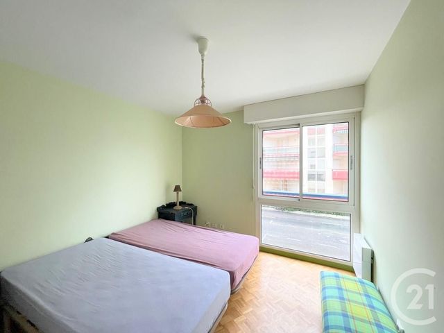 Afficher la photo en grand Appartement F4 à vendre - 4 pièces - 68.5 m2 - HENDAYE - 64 - AQUITAINE - Century 21 Maïtena Immobilier