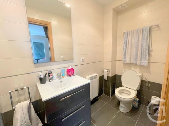 Afficher la photo en grand Appartement F2 à vendre - 2 pièces - 32.0 m2 - HENDAYE - 64 - AQUITAINE - Century 21 Maïtena Immobilier