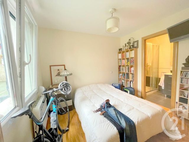 Afficher la photo en grand Appartement F2 à vendre - 2 pièces - 32.0 m2 - HENDAYE - 64 - AQUITAINE - Century 21 Maïtena Immobilier