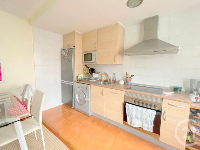 Afficher la photo en grand Appartement F2 à vendre - 2 pièces - 32.0 m2 - HENDAYE - 64 - AQUITAINE - Century 21 Maïtena Immobilier