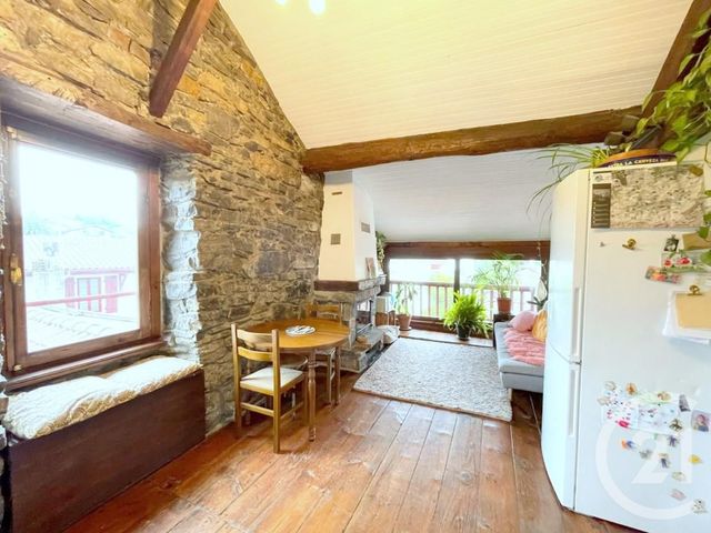 Afficher la photo en grand Appartement F3 à vendre - 3 pièces - 39.64 m2 - HENDAYE - 64 - AQUITAINE - Century 21 Maïtena Immobilier