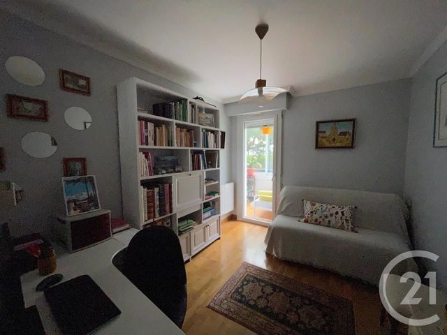 Appartement T3 à vendre - 3 pièces - 64.31 m2 - HENDAYE - 64 - AQUITAINE - Century 21 Maïtena Immobilier