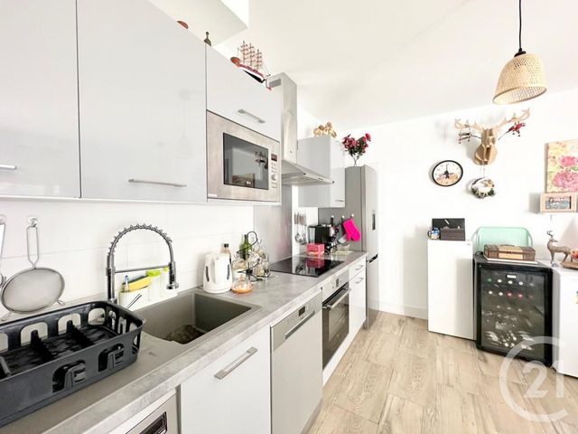 Appartement T2 à vendre - 2 pièces - 35.11 m2 - URRUGNE - 64 - AQUITAINE - Century 21 Maïtena Immobilier