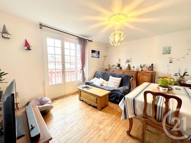 Appartement T4 à vendre - 4 pièces - 72.3 m2 - HENDAYE - 64 - AQUITAINE - Century 21 Maïtena Immobilier