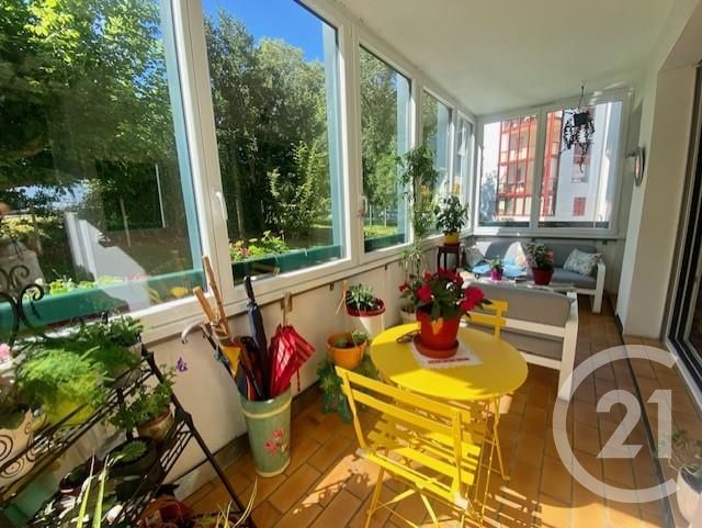 Appartement F3 à louer - 3 pièces - 65.0 m2 - HENDAYE - 64 - AQUITAINE - Century 21 Maïtena Immobilier