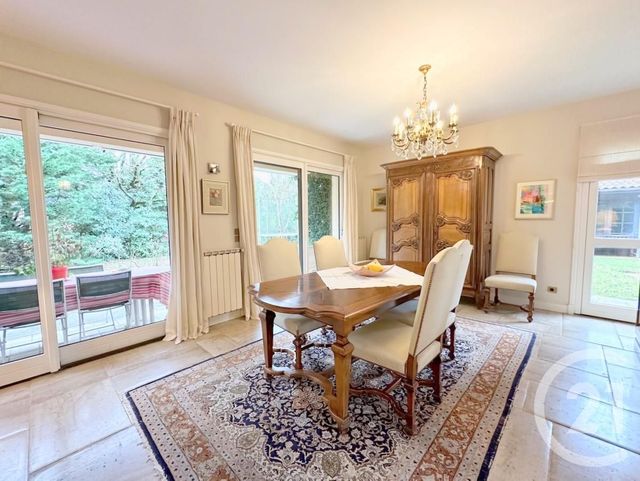 Afficher la photo en grand maison à vendre - 5 pièces - 232.0 m2 - HENDAYE - 64 - AQUITAINE - Century 21 Maïtena Immobilier