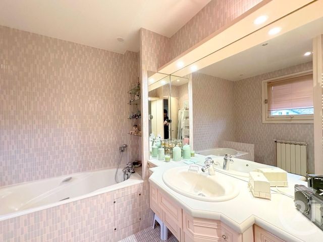 Afficher la photo en grand maison à vendre - 5 pièces - 232.0 m2 - HENDAYE - 64 - AQUITAINE - Century 21 Maïtena Immobilier