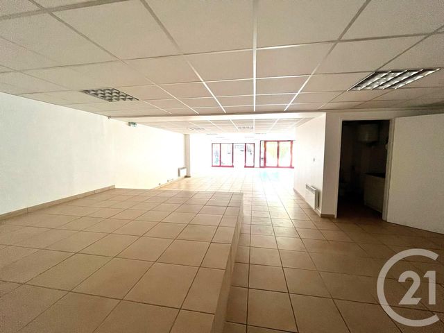 commerce à louer - 103.0 m2 - HENDAYE - 64 - AQUITAINE - Century 21 Maïtena Immobilier