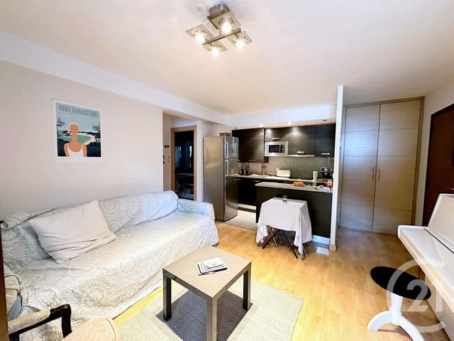 Appartement T2 à vendre - 2 pièces - 35.75 m2 - HENDAYE - 64 - AQUITAINE - Century 21 Maïtena Immobilier