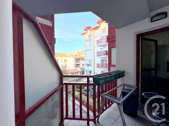 Appartement F2 à vendre - 2 pièces - 44.41 m2 - HENDAYE - 64 - AQUITAINE - Century 21 Maïtena Immobilier