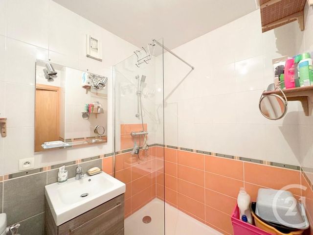 Afficher la photo en grand Appartement F2 à vendre - 2 pièces - 40.53 m2 - URRUGNE - 64 - AQUITAINE - Century 21 Maïtena Immobilier