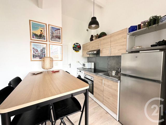 Afficher la photo en grand Appartement F2 à vendre - 2 pièces - 25.1 m2 - HENDAYE - 64 - AQUITAINE - Century 21 Maïtena Immobilier