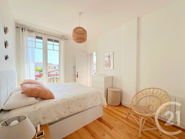 Afficher la photo en grand Appartement F2 à vendre - 2 pièces - 43.55 m2 - HENDAYE - 64 - AQUITAINE - Century 21 Maïtena Immobilier