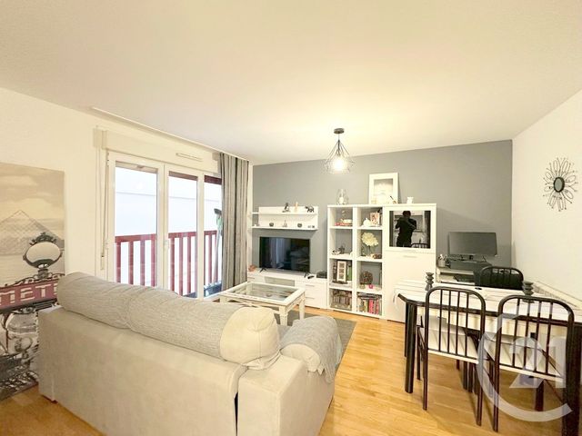 Appartement T2 à vendre - 2 pièces - 32.87 m2 - HENDAYE - 64 - AQUITAINE - Century 21 Maïtena Immobilier