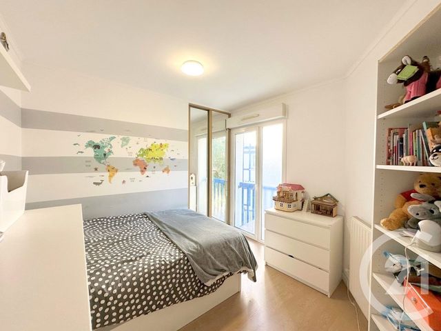 Afficher la photo en grand Appartement F4 à vendre - 4 pièces - 78.75 m2 - HENDAYE - 64 - AQUITAINE - Century 21 Maïtena Immobilier