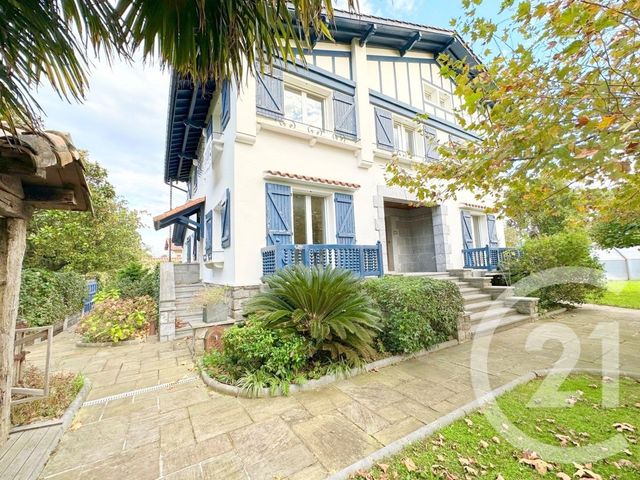 maison à vendre - 9 pièces - 262.0 m2 - HENDAYE - 64 - AQUITAINE - Century 21 Maïtena Immobilier