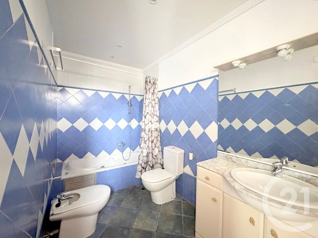 Appartement T4 à vendre - 4 pièces - 104.0 m2 - URRUGNE - 64 - AQUITAINE - Century 21 Maïtena Immobilier