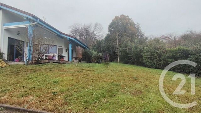 Appartement à vendre - 7 pièces - 172.0 m2 - SALIES DE BEARN - 64 - AQUITAINE - Century 21 Maïtena Immobilier