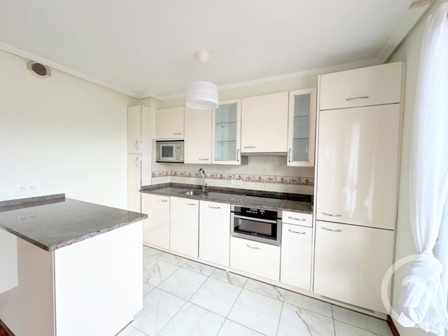 Appartement F3 à vendre - 3 pièces - 55.63 m2 - HENDAYE - 64 - AQUITAINE - Century 21 Maïtena Immobilier