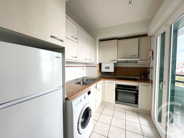 Appartement F2 à louer - 2 pièces - 41.96 m2 - HENDAYE - 64 - AQUITAINE - Century 21 Maïtena Immobilier