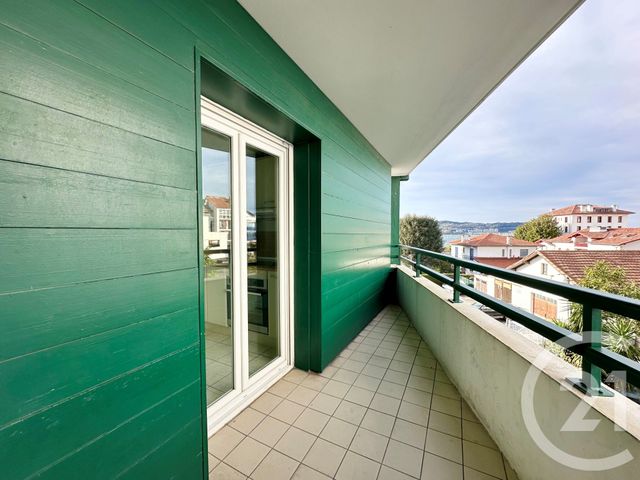 Appartement F2 à louer - 2 pièces - 41.96 m2 - HENDAYE - 64 - AQUITAINE - Century 21 Maïtena Immobilier