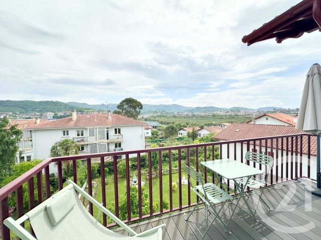 Appartement à vendre - 4 pièces - 91.98 m2 - HENDAYE - 64 - AQUITAINE - Century 21 Maïtena Immobilier