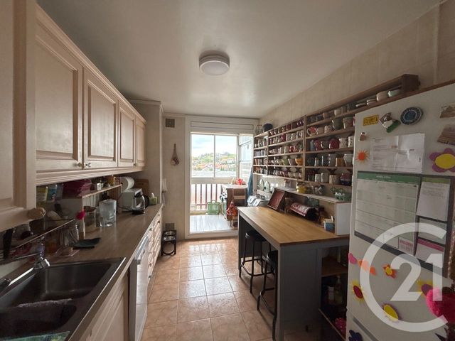 Appartement F5 à vendre - 5 pièces - 88.0 m2 - HENDAYE - 64 - AQUITAINE - Century 21 Maïtena Immobilier