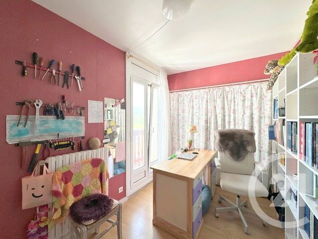 Appartement F5 à vendre - 5 pièces - 88.0 m2 - HENDAYE - 64 - AQUITAINE - Century 21 Maïtena Immobilier