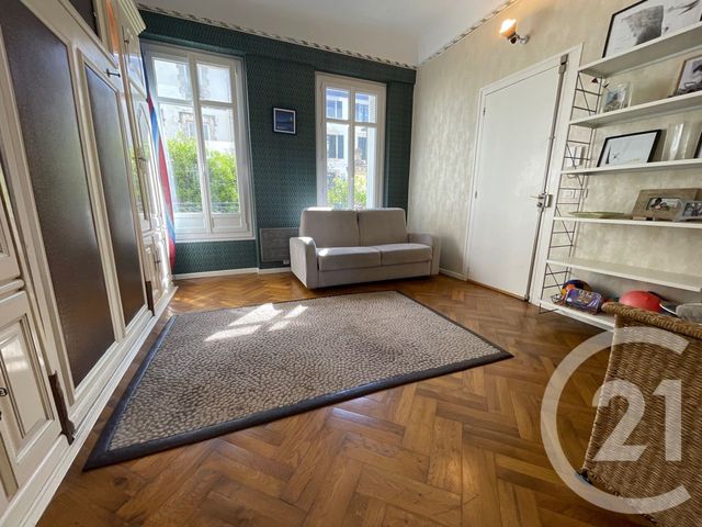 Appartement Studio à vendre - 1 pièce - 28.35 m2 - BIARRITZ - 64 - AQUITAINE - Century 21 Maïtena Immobilier