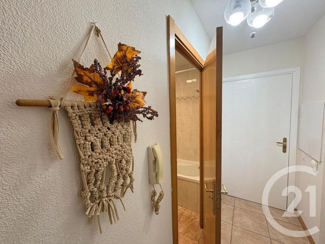 Appartement T2 à vendre - 2 pièces - 33.73 m2 - URRUGNE - 64 - AQUITAINE - Century 21 Maïtena Immobilier
