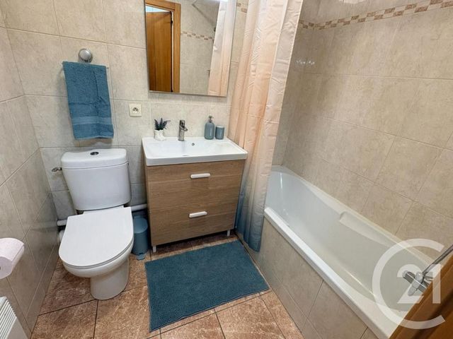 Appartement T2 à vendre - 2 pièces - 33.73 m2 - URRUGNE - 64 - AQUITAINE - Century 21 Maïtena Immobilier