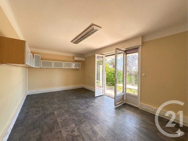 Appartement F3 à vendre - 3 pièces - 55.08 m2 - ST JEAN DE LUZ - 64 - AQUITAINE - Century 21 Maïtena Immobilier