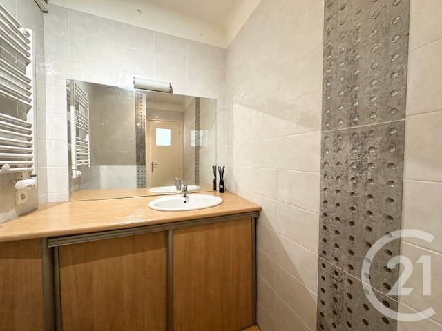 Appartement F3 à vendre - 3 pièces - 55.08 m2 - ST JEAN DE LUZ - 64 - AQUITAINE - Century 21 Maïtena Immobilier