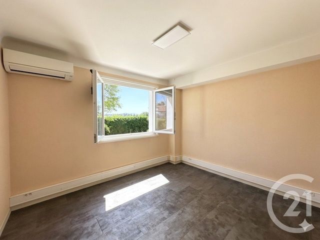 Appartement F3 à vendre - 3 pièces - 55.08 m2 - ST JEAN DE LUZ - 64 - AQUITAINE - Century 21 Maïtena Immobilier