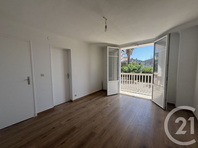 Appartement F3 à vendre - 3 pièces - 52.11 m2 - HENDAYE - 64 - AQUITAINE - Century 21 Maïtena Immobilier