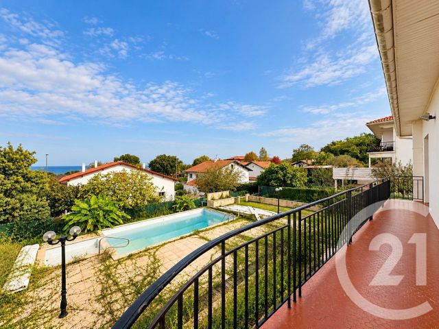 maison à vendre - 7 pièces - 236.0 m2 - HENDAYE - 64 - AQUITAINE - Century 21 Maïtena Immobilier