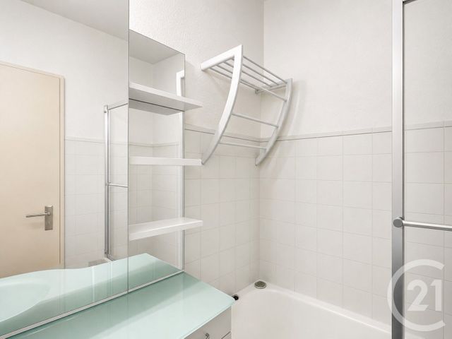 Appartement F2 à vendre - 2 pièces - 36.71 m2 - HENDAYE - 64 - AQUITAINE - Century 21 Maïtena Immobilier
