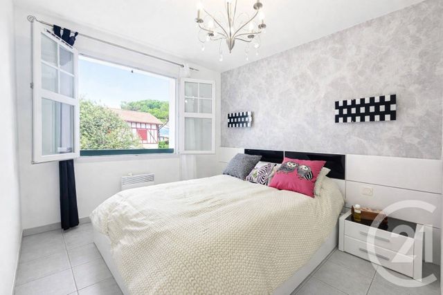 Appartement T2 à vendre - 2 pièces - 41.03 m2 - HENDAYE - 64 - AQUITAINE - Century 21 Maïtena Immobilier
