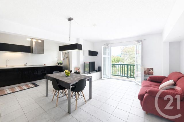 Appartement T2 à vendre - 2 pièces - 41.03 m2 - HENDAYE - 64 - AQUITAINE - Century 21 Maïtena Immobilier