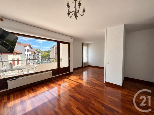 Appartement F2 à vendre - 2 pièces - 35.51 m2 - HENDAYE - 64 - AQUITAINE - Century 21 Maïtena Immobilier
