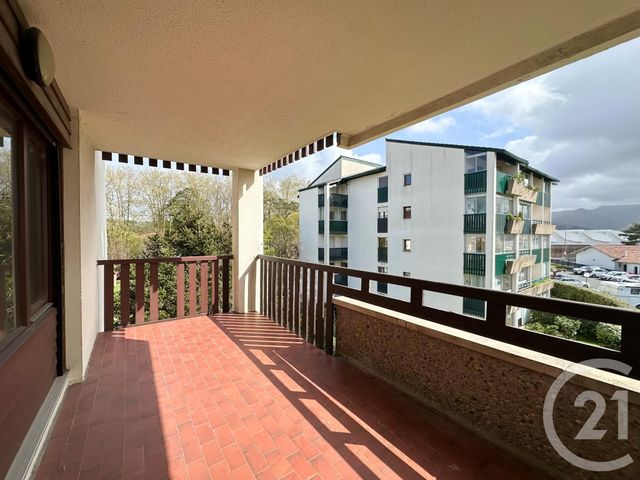 Appartement F3 à louer - 3 pièces - 56.13 m2 - HENDAYE - 64 - AQUITAINE - Century 21 Maïtena Immobilier